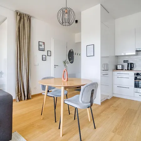 Czech Tesla Apartment By Rentez Prague Exterior photo
